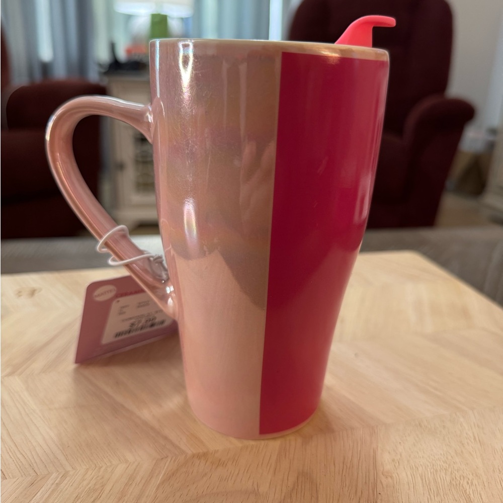 Barbie Glamorous Pink and Gold Accent Mug - Picture 5 of 10